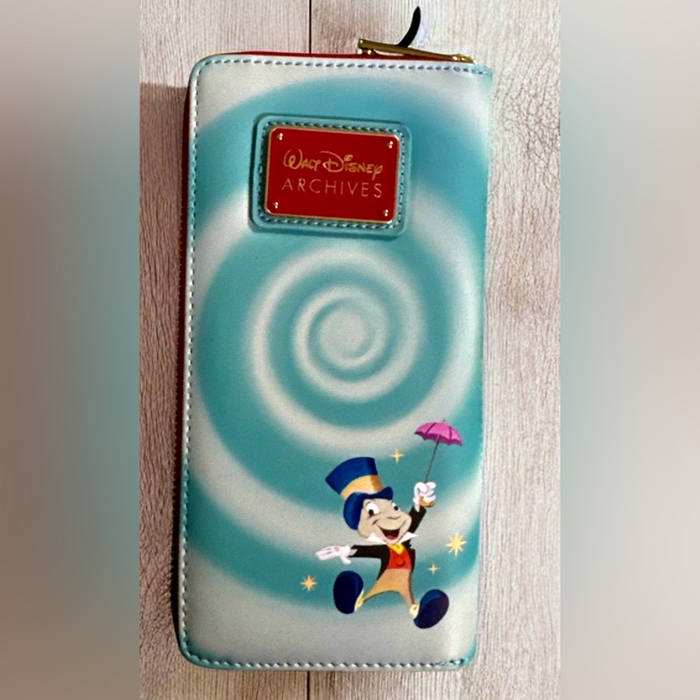 Loungefly Walt Disney Archives Pinocchio Wallet Tresure of The Vault - Picture 2 of 8